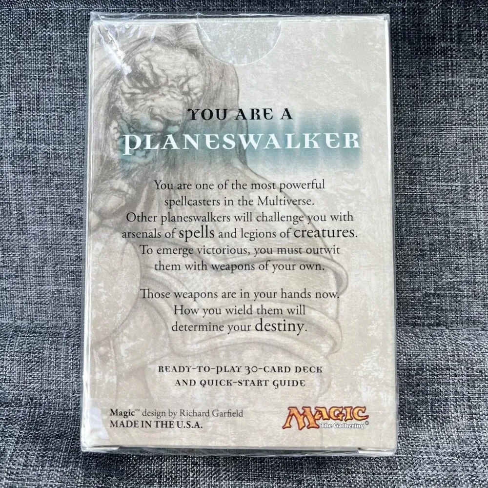 Magic The Gathering- White Planeswalker Ready to Play 30-Card Deck - New Sealed